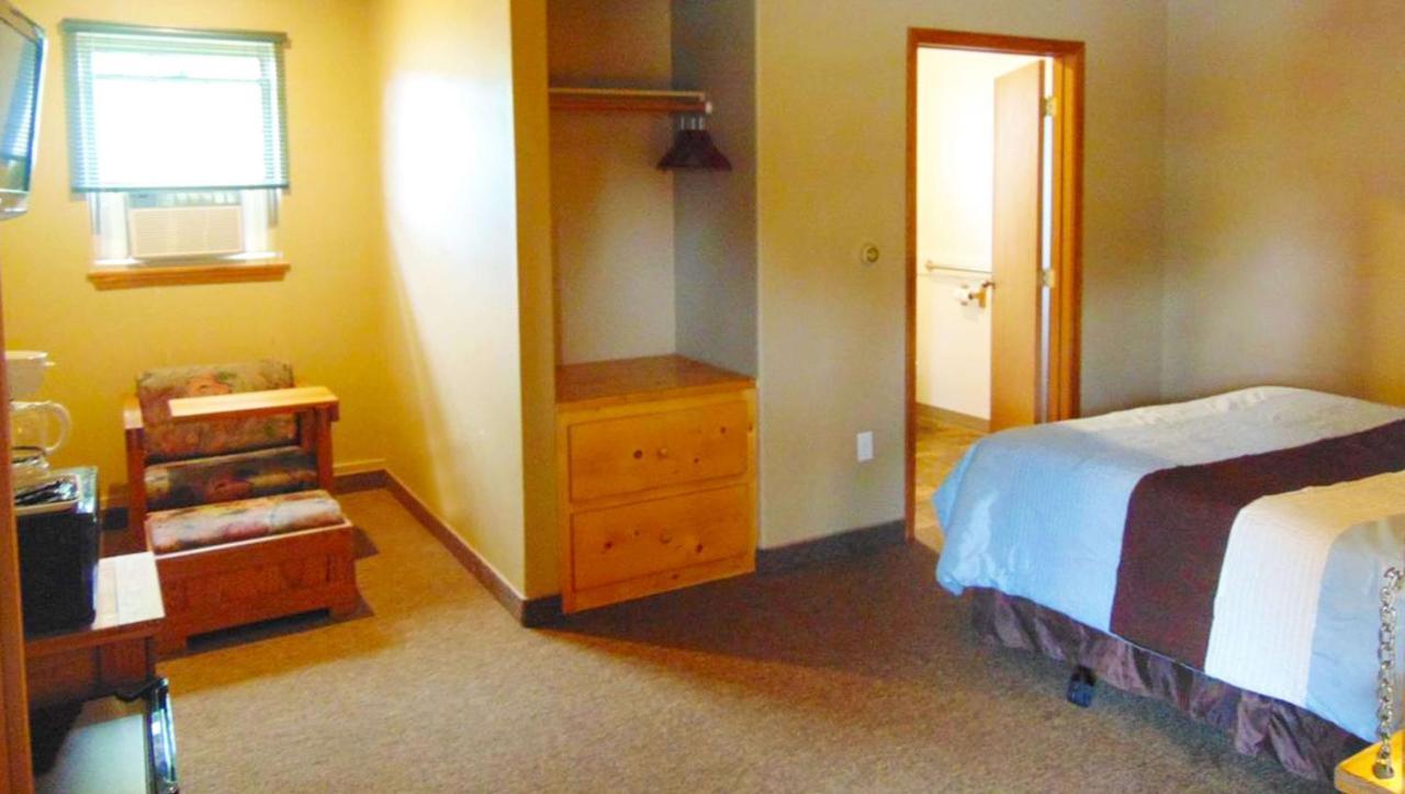 Dodge Peak Lodge Bonners Ferry Esterno foto